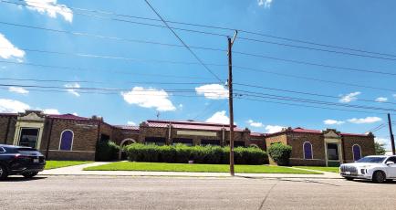 Alpine ISD Administration Building. Photo by Kara Gerbert