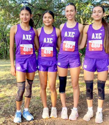 These Runnin’ Lady Bucks finished strong in Abilene this past weekend at the Jim Ned Warpath Invitational. Out of 104 varsity girls, Eivary Mercado finished 15th, followed by Alice Saunders in 26th-place, Zoe Munoz placed 36th, and Iliana Dominguez placed 39th. Courtesy photo
