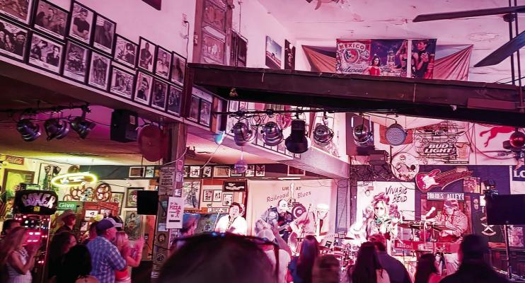 El Paso’s super energetic Radio La Chusma took the stage at the Railroad Blues Sturday night to a full house of dancers and music enthusiasts.