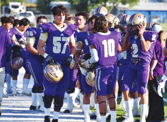 The Fightin’ Bucks get ready to take on El Paso Jefferson on Aug. 27 at home. Photo by Felipe Fierro