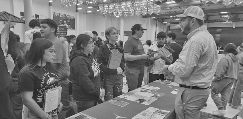 Marfa’s high school seniors attended a college fair in Fort Stockton last week, seeking information about their options for the future. They attended the college and career fair held at Alpine High School yesterday, along with seniors from Alpine and Sanderson. Courtesy photo