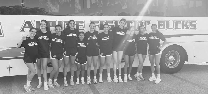 The Alpine Lady Buck volleyball team is all smiles as they prepare to head to San Angelo for the Nita Vannoy Tournment last Thursday.