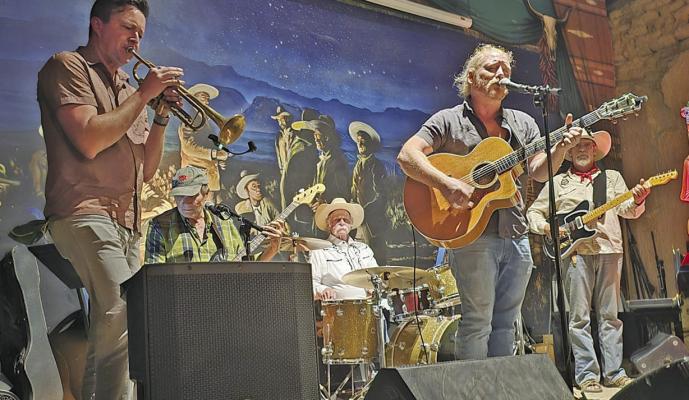 The Starlight kicks off Viva Big Bend