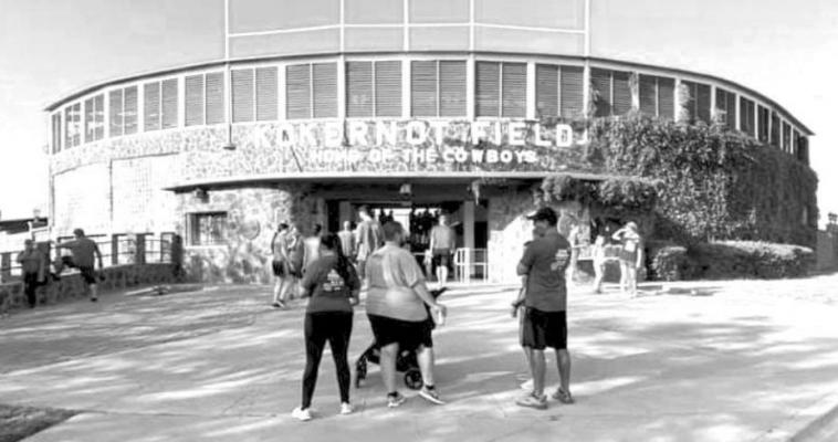Alpine 06 Cowboy fans head into Kokernot Park at the start of last year’s season. Courtesy photo