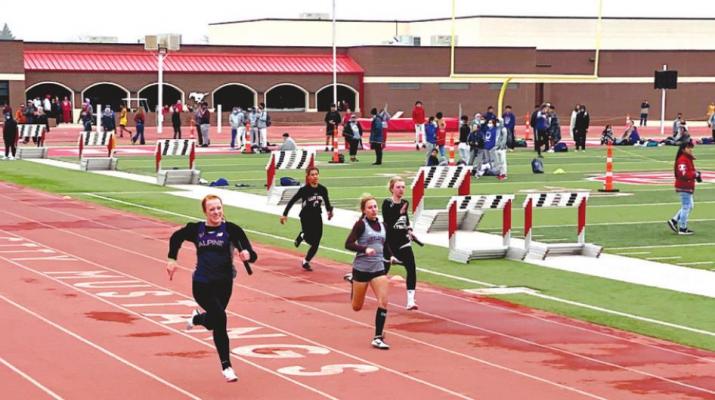 Alpine High School sophomore Vanessa Rice runs in Denver City on April 15 for the Area championships. Avalanche photo by J.T. Maroney