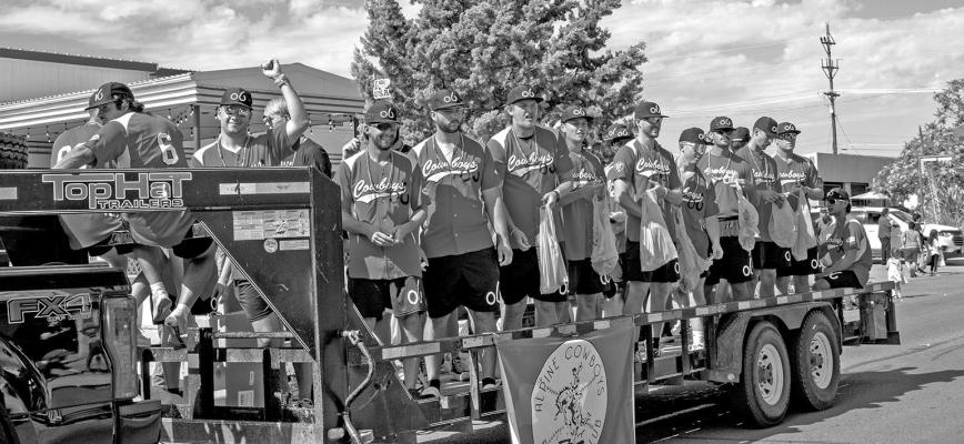 The Alpine Cowboys baseball team took part in Alpine’s Independence Day parade before they took to the field for a doubleheader sweep of the Austin Weirdos. The Cowboys currently sit 32-3 on the season after a nail-biting loss to Tucson on Monday by one point. Photo by Kara Gerbert