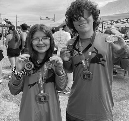 AHS runners win at M2M