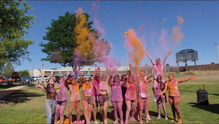 The Alpine High School chapter of the National Honor Society and the AHS Student Council held a color run/walk this past weekend, with all proceeds going to the Sunshine House of Alpine. Courtesy photo