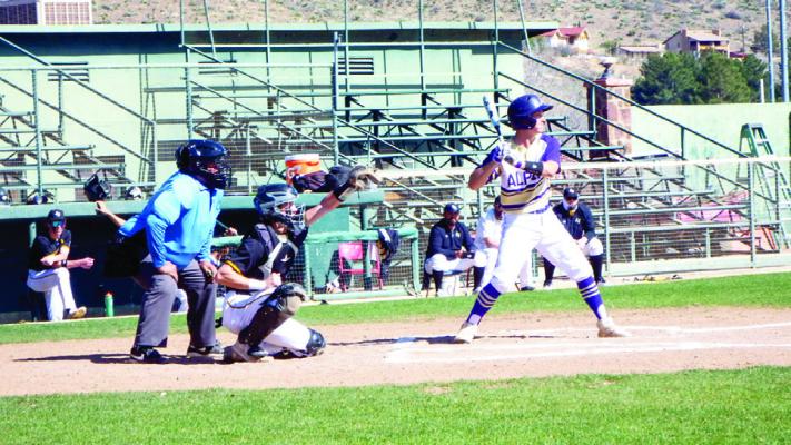 Teagan Emerson steps up to the plate against the Seminole Indians last week. The Bucks would fall to the Indians but rally back in their next game against Monahans, defeating the Loboes 12-5. Avalanche photo by Kara Gerbert