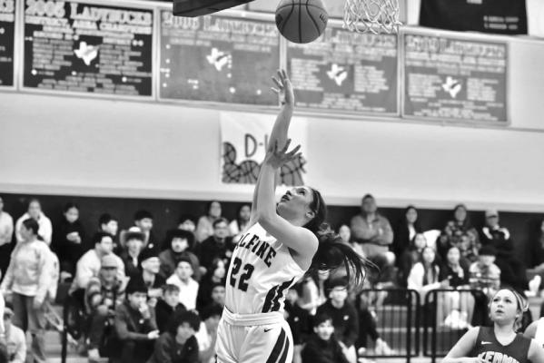 Lady Bucks sting the Yellow Jackets