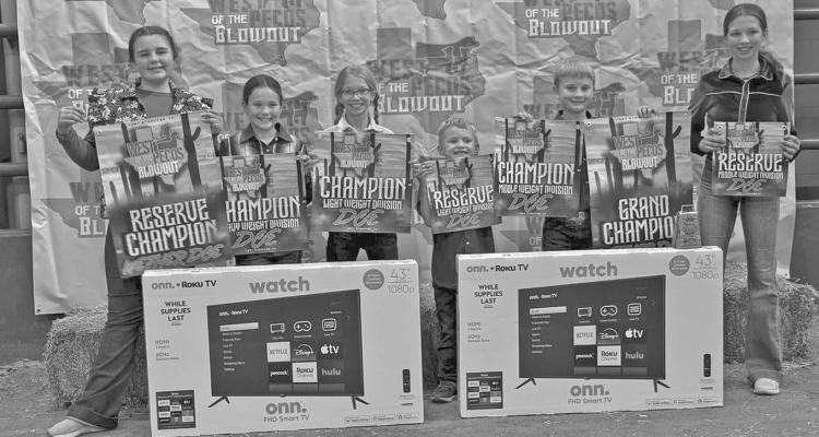 Alpine livestock exhibitors Rynn Matthews, Leddy Wood, Sadie Wood, Bryce Renfroe, Wyatt Renfroe, and Hallie Wood cleaned up at this past weekend’s West of the Pecos Blowout held in Fort Stockton. Courtesy photo