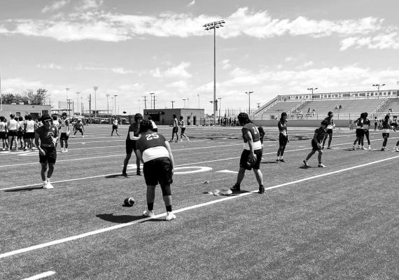The Alpine 7 on 7 squad took on teams in Wink last Friday for qualification in the state tournament. Photo by Felipe Fierro