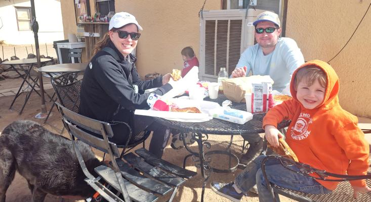 The Swartz family from Dallas enjoys one of the many dining options in Alpine as they spend their spring break week in the Big Bend area. Photo by Kara Gerbert
