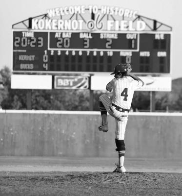 Adrian Lujan on the mound against the Kermit Yellowjackets last Friday night at Kokernot Field. Photo by Felipe Fierro