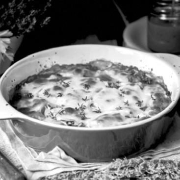 Mediterranean mozzarella chicken