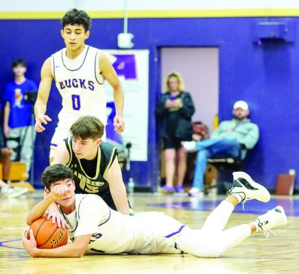 Alpine’s Jace Canaba dives for a loose ball during Friday’s home-opener.