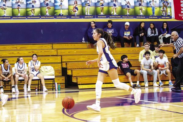 Sophomore Andynne Ramirez heads towards the Lady Bucks’ offensive floor at Wilson-Stice court. Photo by Kara Gerbert
