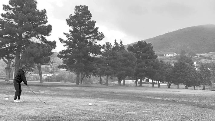 Golfing in the mist