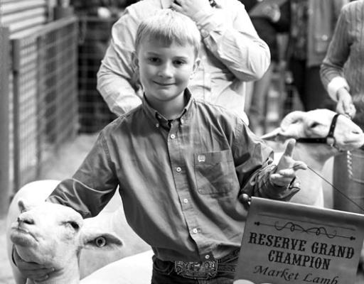 Wyatt Renfroe from Twin Peaks 4-H exhibited this year’s Reserve Grand Champion market lamb. Photo by Felipe Fierro CHAMPIONFINEWOOL: