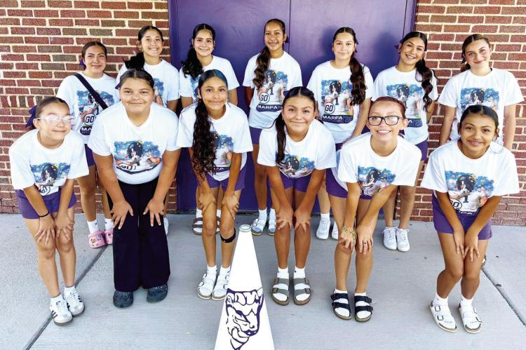 Shorthorns participate in cheer camp